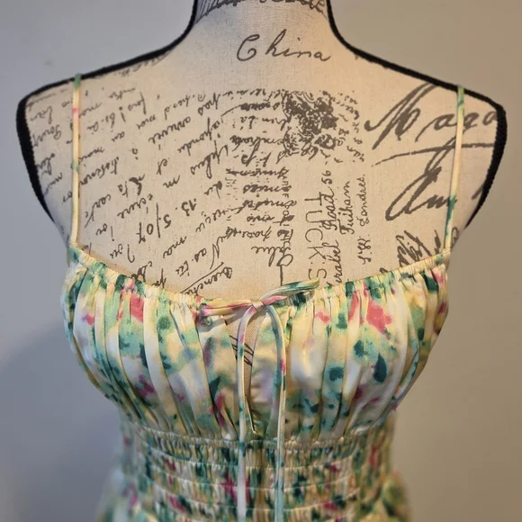 Astr Green/Yellow and Pink Floral Maxi Dress,Sapaguetri Straps, Size M. - Picture 6 of 14